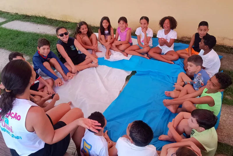 Pula-pula e diversão garantida na Casa do Brincar